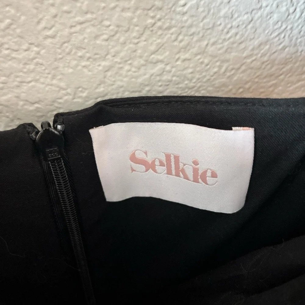 XXS Selkie The Caviar Renaissance Dress - Picture 4 of 6